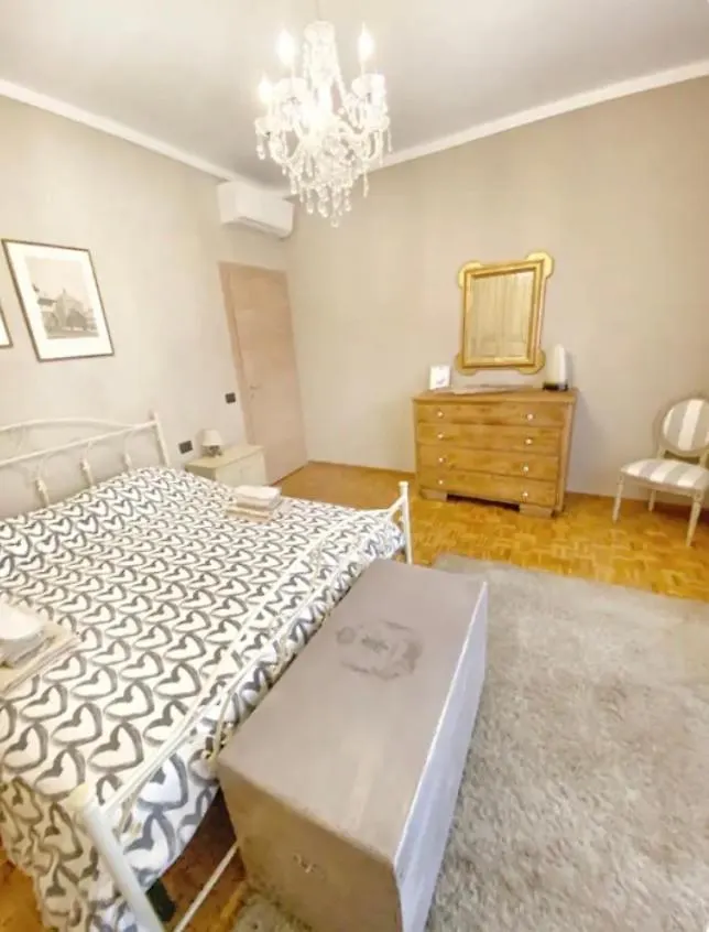 Apartment Florence Fevira Airport